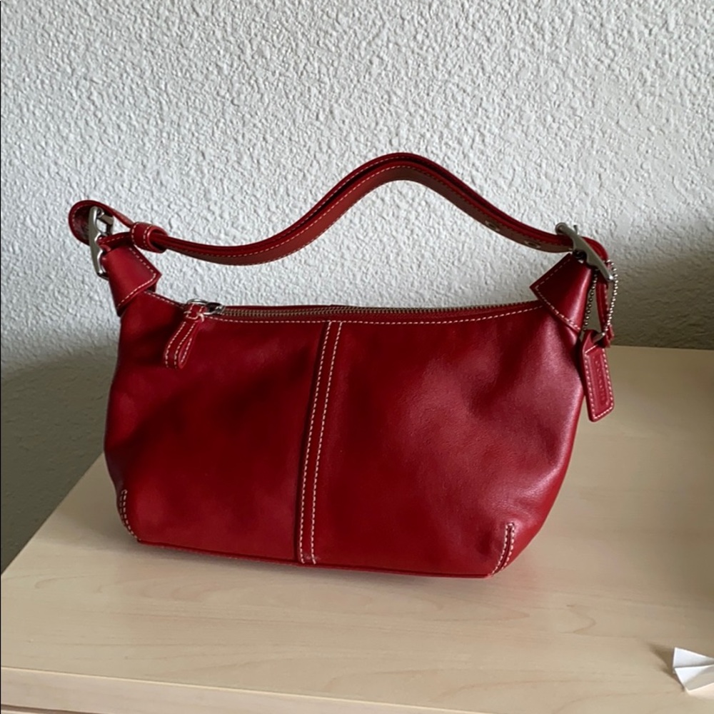 Never used authentic coach shoulder bag